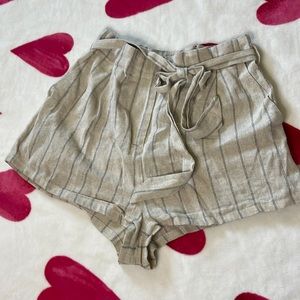 Flowy Shorts size M